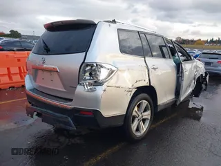 2012 Toyota Highlander Limited with VIN 5TDDK3EH4CS128576, listed as a IAAI auction lot 40867776 with 1 mi miles. Bid and sale history available at carsss.com. Image 4.