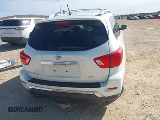 2017 Nissan Pathfinder Platinum with VIN 5N1DR2MM7HC673860, listed as a IAAI auction lot 41316250 with 124,117 mi miles and . Bid and sale history available at DreamBid. Image 17.