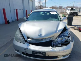 2003 Lexus ES with VIN JTHBF30G536016216, listed as a IAAI auction lot 41888373 with 108,522 mi miles. Bid and sale history available at carsss.com. Image 13.