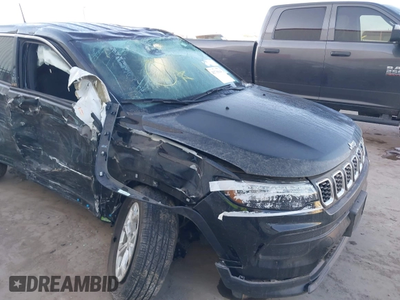 2024 Jeep Compass Sport with VIN 3C4NJDAN2RT168677, listed as a IAAI auction lot 41730940 with 8,472 mi miles and . Bid and sale history available at DreamBid. Image 6.