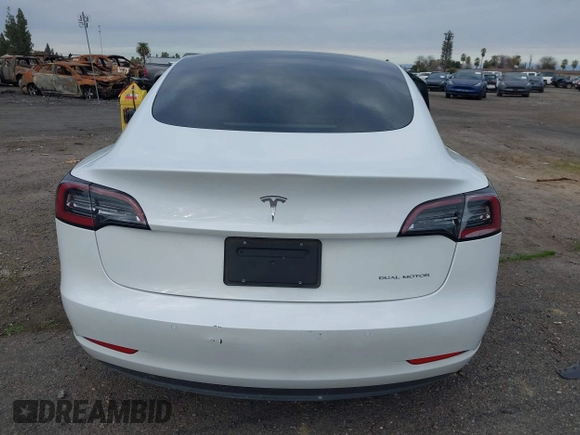 2022 Tesla Model 3 Long Range with VIN 5YJ3E1EB5NF364678, listed as a IAAI auction lot 41570361 with 17,792 mi miles. Bid and sale history available at carsss.com. Image 15.