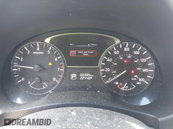 2015 Nissan Altima 2.5 SV with VIN 1N4AL3AP1FC578596, listed as a IAAI auction lot 42009677 with 66,985 mi miles. Bid and sale history available at carsss.com. Image 7.