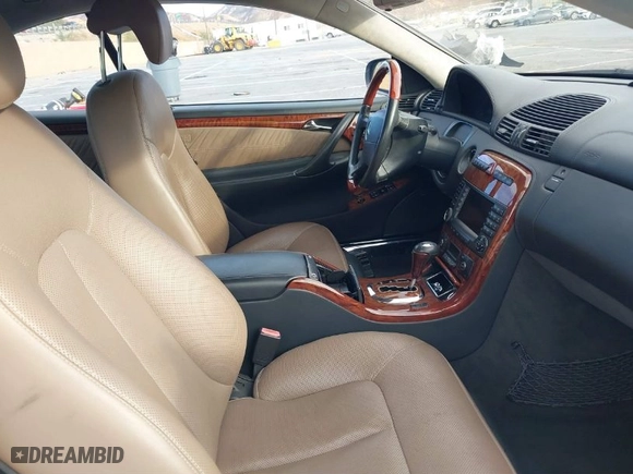 2005 Mercedes-Benz CL-Class 5.0L with VIN WDBPJ75J45A046274, listed as a IAAI auction lot 41236482 with 126,210 mi miles. Bid and sale history available at carsss.com. Image 5.