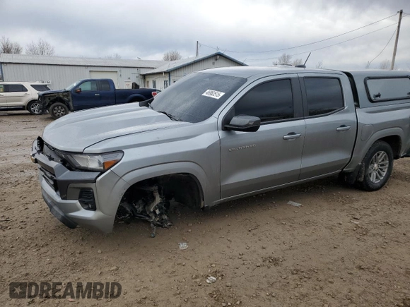 2023 Chevrolet Colorado 2WD LT z VIN 1GCPSCEK2P1232513, wystawiony jako Copart lot #46883515 z przebiegiem Nie podano mil oraz Szkoda całkowita • Salvage title. Historia ofert i sprzedaży dostępna na DreamBid. Obrazek 1.