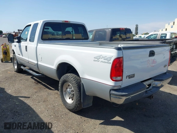 2000 Ford F-250 XL with VIN 1FTNX21F5YEA20887, listed as a IAAI auction lot 42418515 with 252,232 mi miles and . Bid and sale history available at DreamBid. Image 3.