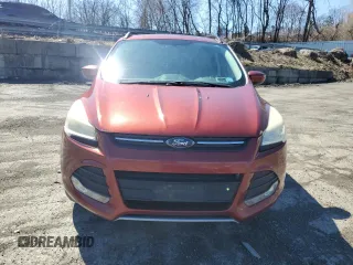 2014 Ford Escape SE with VIN 1FMCU9GX1EUB04372, listed as a Copart auction lot 49874705 with 201,106 mi miles and Salvage Title. Bid and sale history available at DreamBid. Image 5.