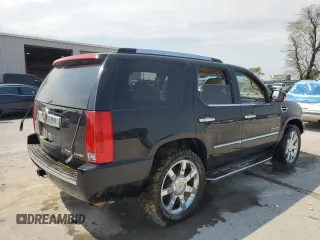 2010 Cadillac Escalade z VIN 1GYUKAEF5AR140423, wystawiony jako Copart lot #52850495 z przebiegiem Nie podano mil oraz Szkody całkowita. Historia ofert i sprzedaży dostępna na DreamBid. Obrazek 3.
