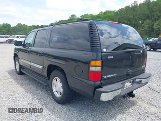 2004 GMC Yukon XL SLE with VIN 3GKEC16Z54G100304, listed as a IAAI auction lot 42101730 with 192,891 mi miles. Bid and sale history available at carsss.com. Image 3.