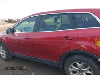 2014 Mazda CX-9 Touring with VIN JM3TB3CA3E0442072, listed as a IAAI auction lot 41487644 with 111,642 mi miles. Bid and sale history available at carsss.com. Image 14.
