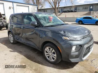 2022 Kia Soul LX with VIN KNDJ23AU8N7801887, listed as a Copart auction lot 47099145 with 22,684 mi miles and Salvage Title. Bid and sale history available at carsss.com. Image 4.
