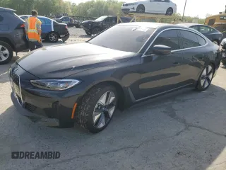 2024 BMW i4 eDrive35 z VIN WBY43AW02RFT30656, wystawiony jako Copart lot #55195715 z przebiegiem 531 mil mil oraz Szkoda całkowita • Salvage title. Historia ofert i sprzedaży dostępna na DreamBid. Obrazek 1.