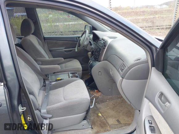2010 Toyota Sienna CE with VIN 5TDKK4CC5AS312894, listed as a IAAI auction lot 42027330 with 167,817 mi miles and . Bid and sale history available at DreamBid. Image 5.