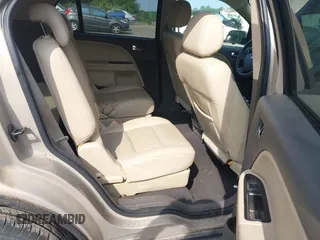 2008 Ford Taurus X SEL with VIN 1FMDK05W58GA17450, listed as a IAAI auction lot 42144238 with 190,621 mi miles and . Bid and sale history available at DreamBid. Image 8.