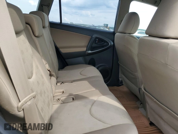 2010 Toyota RAV4 z VIN JTMZF4DV6AD024932, wystawiony jako Copart lot #60281665 z przebiegiem 113 092 mil mil oraz Szkoda całkowita • Salvage title. Historia ofert i sprzedaży dostępna na DreamBid. Obrazek 10.
