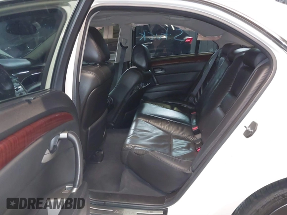 2010 Acura RL Technology with VIN JH4KB2F67AC001882, listed as a IAAI auction lot 40549480 with 122,164 mi miles and . Bid and sale history available at DreamBid. Image 8.