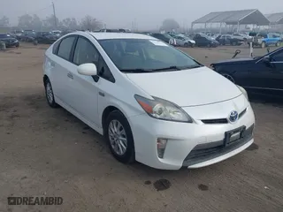 2014 Toyota Prius Plug-In with VIN JTDKN3DP5E3056511, listed as a IAAI auction lot 41230272 with 123,013 mi miles. Bid and sale history available at carsss.com. Image 1.
