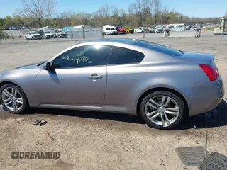 2008 Infiniti G37 Coupe Journey with VIN JNKCV64E38M101396, listed as a IAAI auction lot 42049780 with 128,809 mi miles. Bid and sale history available at carsss.com. Image 14.