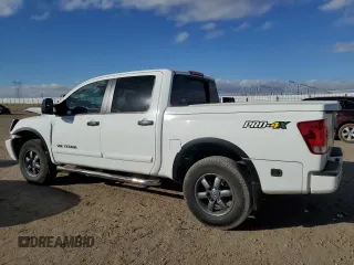 2014 Nissan Titan S with VIN 1N6AA0EC0EN507752, listed as a Copart auction lot 84250314 with 38,757 mi miles and Salvage Title. Bid and sale history available at DreamBid. Image 2.