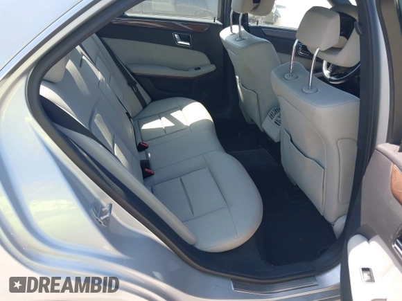 2011 Mercedes-Benz E 350 Luxury with VIN WDDHF5GB6BA406003, listed as a IAAI auction lot 42050414 with 90,467 mi miles and . Bid and sale history available at DreamBid. Image 8.
