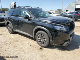 2024 Nissan Pathfinder SV with VIN 5N1DR3BC5RC241608, listed as a Copart auction lot 72323434 with 4,706 mi miles and Salvage Title. Bid and sale history available at carsss.com. Image 4.
