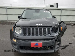 2015 Jeep Renegade Latitude with VIN ZACCJABT6FPC39465, listed as a Copart auction lot 45169835 with 110,209 mi miles and Salvage Title. Bid and sale history available at DreamBid. Image 5.