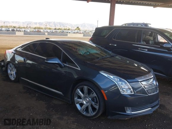 2014 Cadillac ELR z VIN 1G6RR1E41EU601063, wystawiony jako IAAI lot #41637001 z przebiegiem 123 394 mil mil oraz . Historia ofert i sprzedaży dostępna na DreamBid. Obrazek 13.