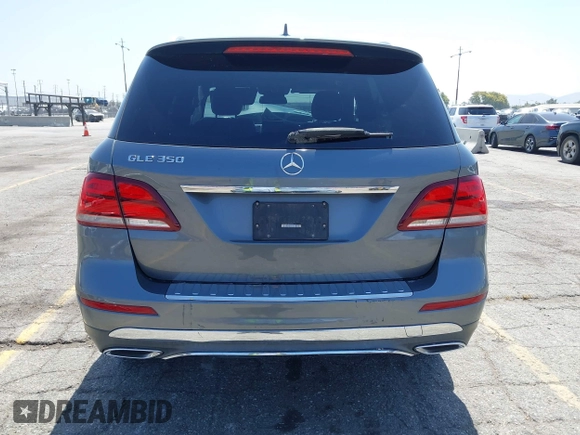2018 Mercedes-Benz GLE 350 z VIN 4JGDA5JB2JB042375, wystawiony jako IAAI lot #42515119 z przebiegiem 64 269 mil mil oraz . Historia ofert i sprzedaży dostępna na DreamBid. Obrazek 17.