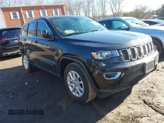 2022 Jeep Grand Cherokee WK Laredo X with VIN 1C4RJEAG2NC180519, listed as a IAAI auction lot 41213352 with 44,916 mi miles. Bid and sale history available at carsss.com. Image 1.