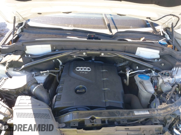 2014 Audi Q5 Premium z VIN WA1CFAFP0EA061818, wystawiony jako IAAI lot #40845361 z przebiegiem 166 333 mil mil oraz . Historia ofert i sprzedaży dostępna na DreamBid. Obrazek 10.