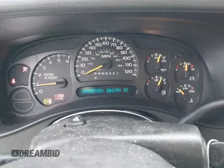 2006 Chevrolet Silverado 1500 Work Truck with VIN 1GCEC19X76Z128257, listed as a IAAI auction lot 41437288 with 201,791 mi miles. Bid and sale history available at carsss.com. Image 7.