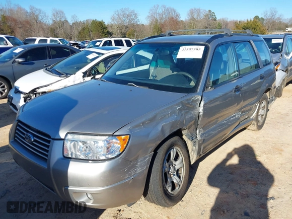 2006 Subaru Forester 2.5 X with VIN JF1SG636X6H714709, listed as a IAAI auction lot 41597305 with 178,063 mi miles. Bid and sale history available at carsss.com. Image 2.