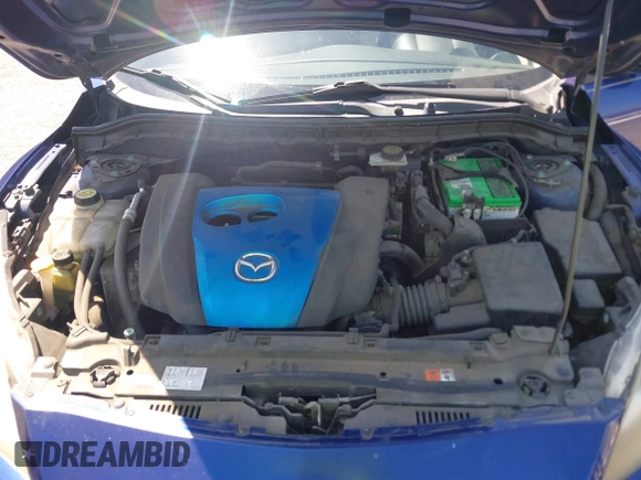 2013 Mazda 3 i Touring with VIN JM1BL1L74D1801383, listed as a IAAI auction lot 42023534 with 92,362 mi miles and . Bid and sale history available at carsss.com. Image 10.