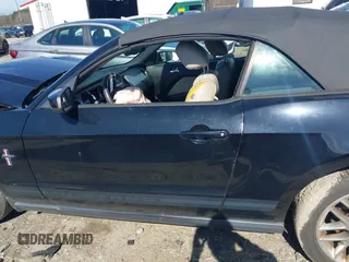 2012 Ford Mustang V6 with VIN 1ZVBP8EM6C5220391, listed as a IAAI auction lot 41596317 with 144,165 mi miles and . Bid and sale history available at DreamBid. Image 14.