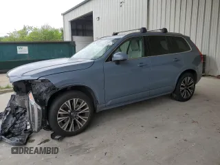 2020 Volvo XC90 Momentum with VIN YV4102CK8L1606249, listed as a Copart auction lot 52129065 with 83,256 mi miles and Salvage Title. Bid and sale history available at DreamBid. Image 1.