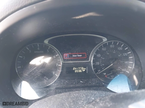 2015 Nissan Altima 2.5 with VIN 1N4AL3AP3FC188812, listed as a IAAI auction lot 41592227 with 241,773 mi miles. Bid and sale history available at carsss.com. Image 7.