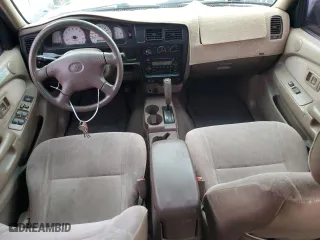 2001 Toyota Tacoma PreRunner with VIN 5TEGN92N11Z822336, listed as a Copart auction lot 48143665 with 249,491 mi miles and Salvage Title. Bid and sale history available at carsss.com. Image 8.