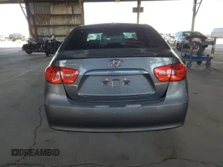 2009 Hyundai Elantra SE z VIN KMHDU46D49U605681, wystawiony jako Copart lot #55157225 z przebiegiem 220 774 mil mil oraz Szkoda całkowita • Salvage title. Historia ofert i sprzedaży dostępna na DreamBid. Obrazek 6.