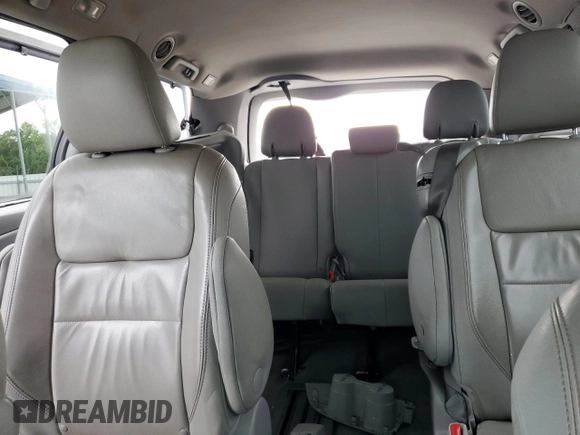 2015 Toyota Sienna XLE с VIN 5TDYK3DC7FS571431, выставлен на аукционе Copart как лот 57173595 с пробегом 305 940 миль миль и Списание • Salvage title. История ставок и продаж доступна на DreamBid. Изображение 10.