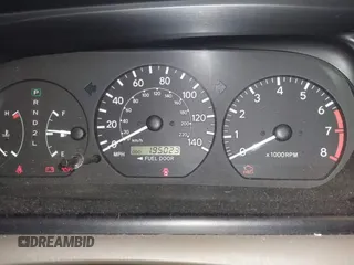 2001 Toyota Camry CE with VIN 4T1BG22K61U095586, listed as a IAAI auction lot 41336260 with 195,023 mi miles. Bid and sale history available at carsss.com. Image 7.