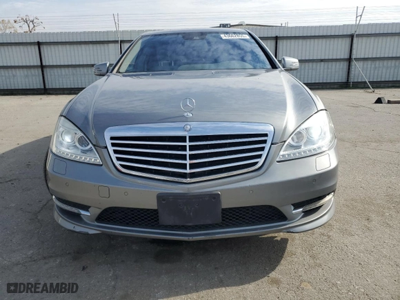2013 Mercedes-Benz S-Class S 550 with VIN WDDNG7DB9DA497237, listed as a Copart auction lot 43662855 with 142,597 mi miles and Clean Title. Bid and sale history available at carsss.com. Image 5.