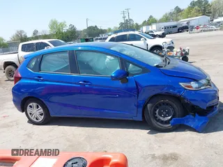 2019 Honda Fit LX with VIN 3HGGK5H48KM749935, listed as a IAAI auction lot 42082491 with 19,077 mi miles. Bid and sale history available at carsss.com. Image 13.