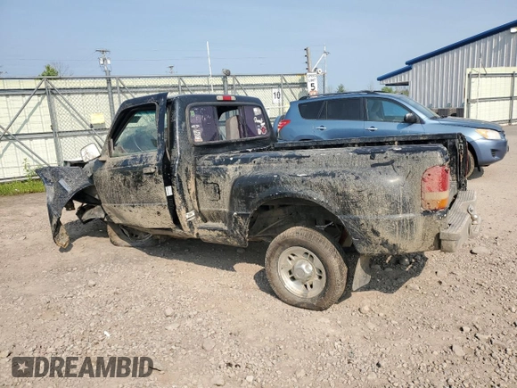 1996 Ford Ranger XL z VIN 1FTCR10A1TPA94371, wystawiony jako Copart lot #58902745 z przebiegiem 251 304 mil mil oraz Szkoda całkowita • Salvage title. Historia ofert i sprzedaży dostępna na DreamBid. Obrazek 2.