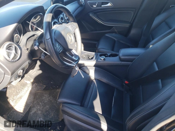 2018 Mercedes-Benz CLA 250 with VIN WDDSJ4GB9JN569279, listed as a Copart auction lot 43084154 with 43,926 mi miles and . Bid and sale history available at DreamBid. Image 7.