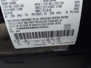 2022 Ford Explorer ST-Line с VIN 1FMSK8KH6NGC45223, выставлен на аукционе IAAI как лот 41811162 с пробегом 18 371 миль миль и . История ставок и продаж доступна на DreamBid. Изображение 9.