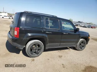 2014 Jeep Patriot Sport z VIN 1C4NJPBA1ED819407, wystawiony jako Copart lot #63123155 z przebiegiem 170 003 mil mil oraz Czysty tytuł • Clean title. Historia ofert i sprzedaży dostępna na DreamBid. Obrazek 3.