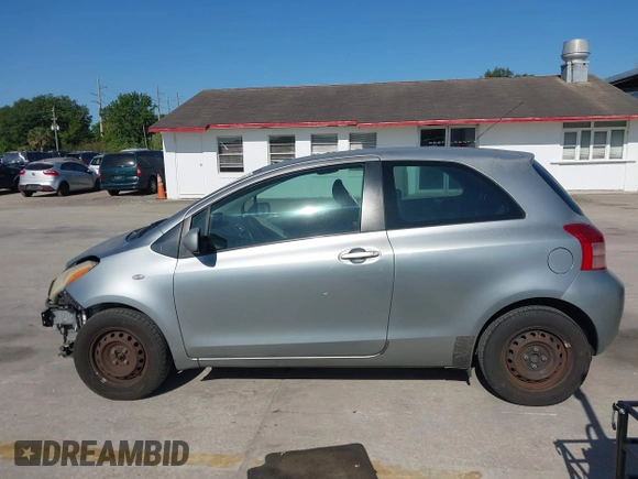 2007 Toyota Yaris with VIN JTDJT923675114542, listed as a IAAI auction lot 42067281 with 203,525 mi miles. Bid and sale history available at carsss.com. Image 14.