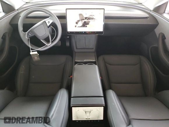 2025 Tesla Model 3 Long Range with VIN 5YJ3E1EA8SF880617, listed as a Copart auction lot 49484815 with 2,625 mi miles and Salvage Title. Bid and sale history available at DreamBid. Image 8.