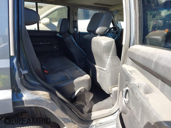 2008 Jeep Commander Limited с VIN 1J8HG58218C111239, выставлен на аукционе IAAI как лот 40632374 с пробегом 161 887 миль миль и . История ставок и продаж доступна на DreamBid. Изображение 8.