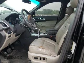 2012 Ford Explorer Limited z VIN 1FMHK8F80CGA14643, wystawiony jako Copart lot #61565835 z przebiegiem 156 014 mil mil oraz Szkoda całkowita • Salvage title. Historia ofert i sprzedaży dostępna na DreamBid. Obrazek 7.