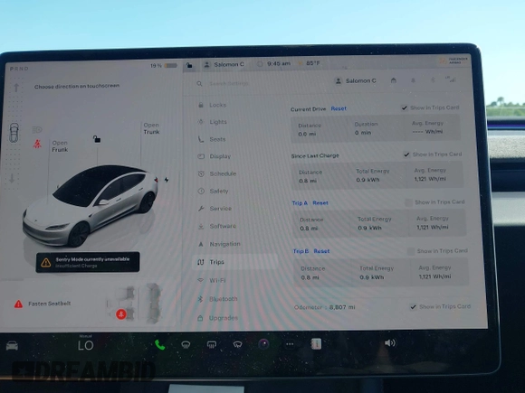 2024 Tesla Model 3 z VIN 5YJ3E1EA7RF721503, wystawiony jako IAAI lot #42246752 z przebiegiem 8 807 mil mil oraz . Historia ofert i sprzedaży dostępna na DreamBid. Obrazek 7.
